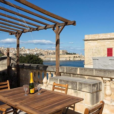 סנגלאה Traditional Maltese Townhouse, Roof Terrace And Views מראה חיצוני תמונה