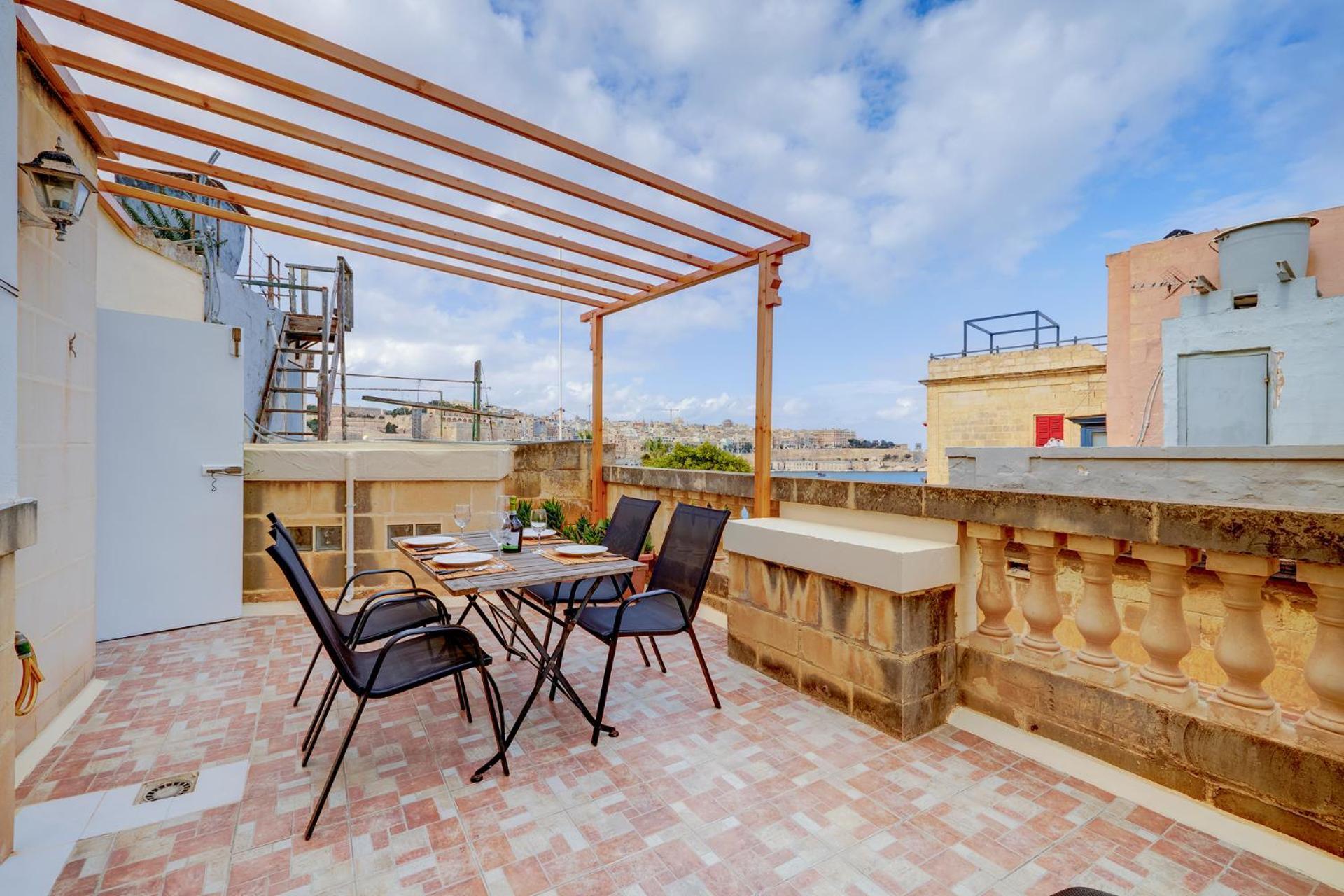סנגלאה Traditional Maltese Townhouse, Roof Terrace And Views מראה חיצוני תמונה