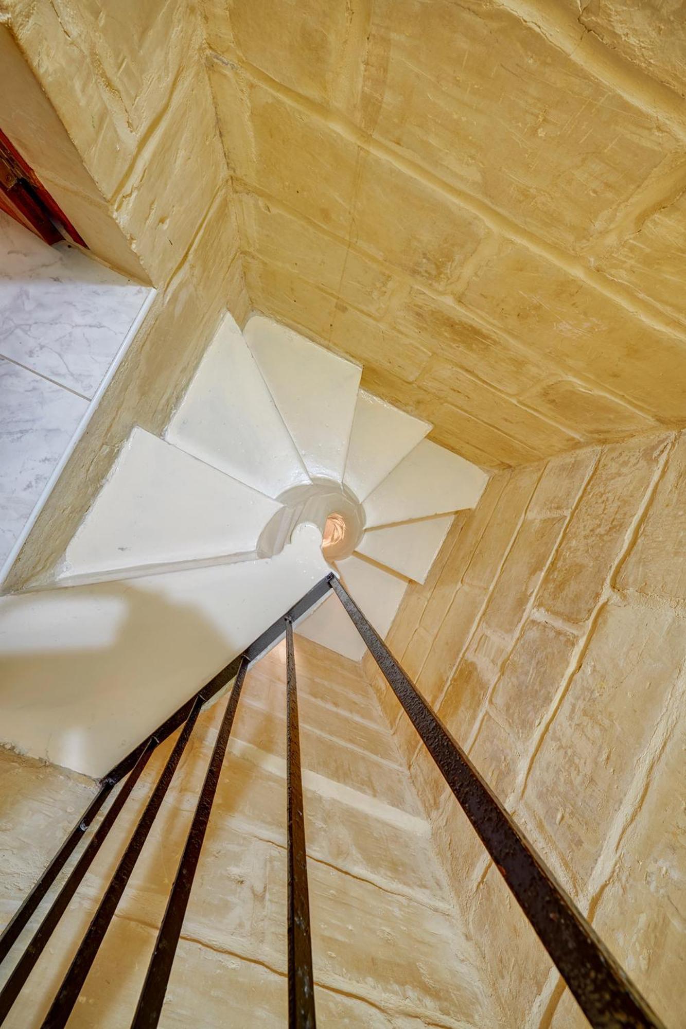 סנגלאה Traditional Maltese Townhouse, Roof Terrace And Views מראה חיצוני תמונה