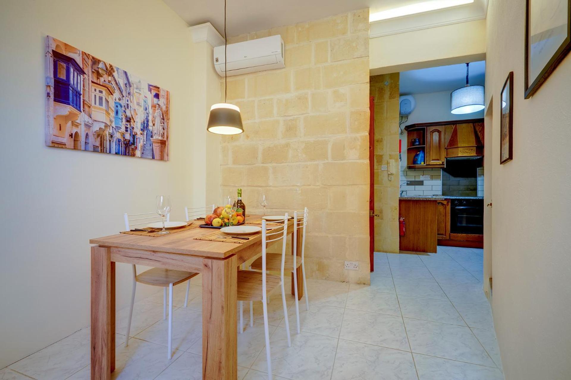 סנגלאה Traditional Maltese Townhouse, Roof Terrace And Views מראה חיצוני תמונה