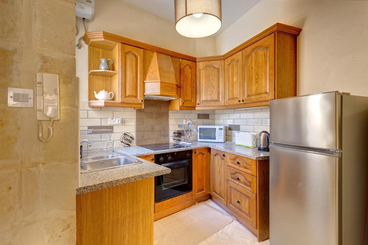 סנגלאה Traditional Maltese Townhouse, Roof Terrace And Views מראה חיצוני תמונה